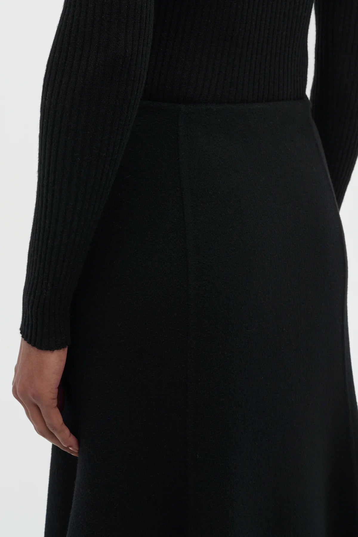 Patterson Midi Skirt in Black Double-face Recycled Cashmere